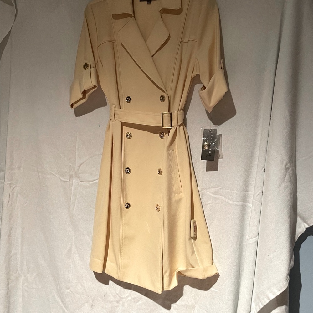 SOLD—NWT Sharagano ( new york) Shirtdress, never worn with pockets & belt!!